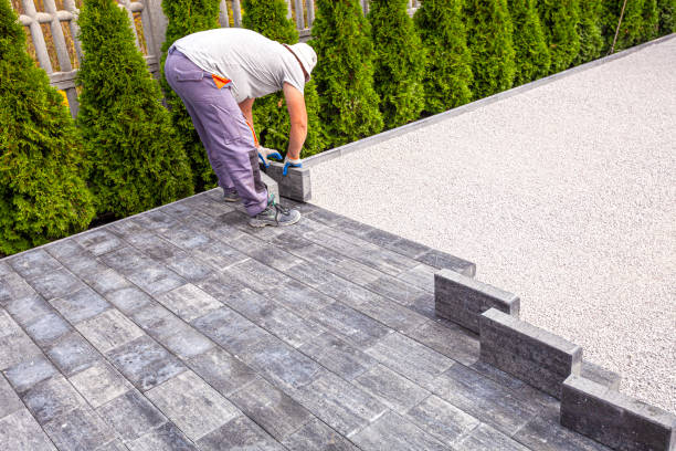 Best Interlocking Driveway Pavers  in East Bethel, MN